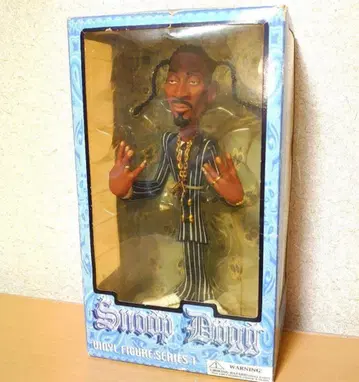 스눕 독 SNOOP DOGG 피규어