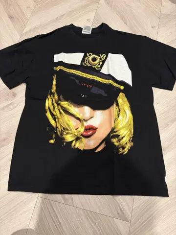 마돈나 MADONNA INVENTION USA 제작