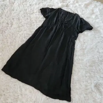 바나나리퍼블릭 원피스 반팔 블랙 실크 무릎 기장 시어 XS