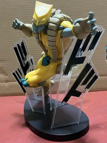 더 월드 피규어 죠죠 제일복권 B상