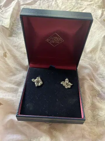 Royal Selangor 로얄 셀랑고르 귀걸이