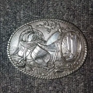 Montana Silversmiths 메탈 버클