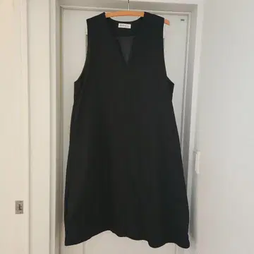 써니클라우드 롱 원피스 V넥 A라인