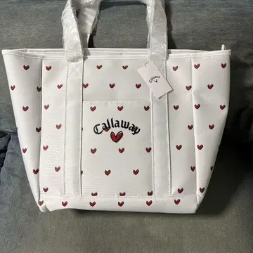 [새 상품] Callaway 하트 무늬 대형 토트백