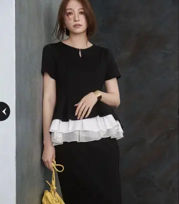JUSGLITTY 레이어드 컷 튜닉