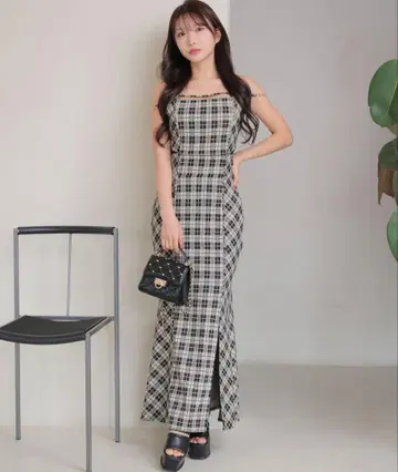 LIP SERVICE 사이드 시어 머메이드 원피스