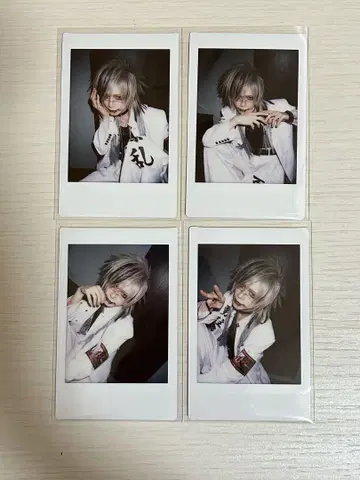 Sadie 검 폴라로이드 4장 세트
