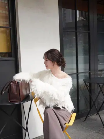 선착순! 코코딜 하이웨스트 타이트 스커트 모카 2