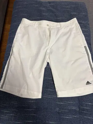adidas 화이트 스트라이프 팬츠