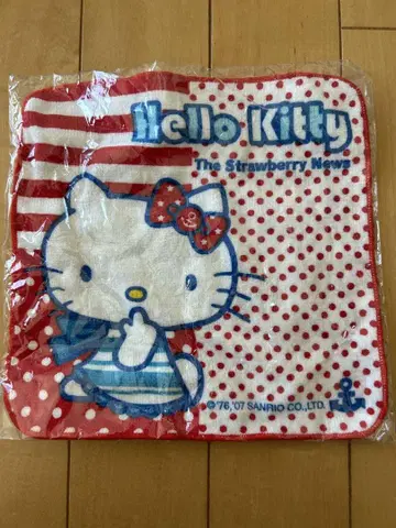헬로키티 HelloKitty 타월 손수건 딸기신문 부록 미사용 레어