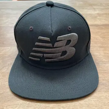 뉴발란스 캡 블랙 프리 사이즈
