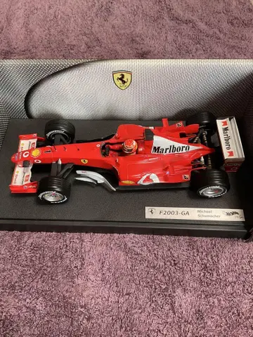 Ferrari F2003-GA 미니카 1/18 미하엘 슈마허
