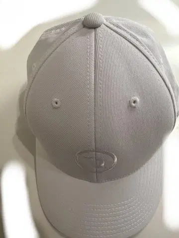 Vuori 화이트 캡