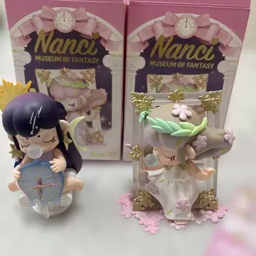 Nanci Museum of Fantasy 커스텀 인형 2개
