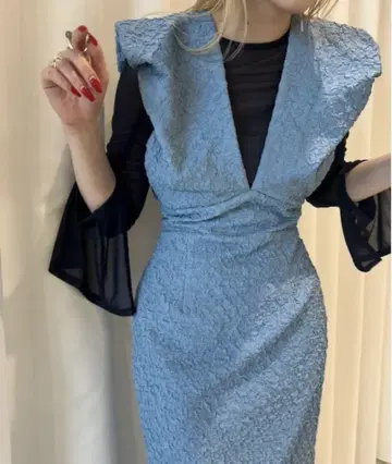 [ Ameri ] BALLOON SHOULDER DRESS