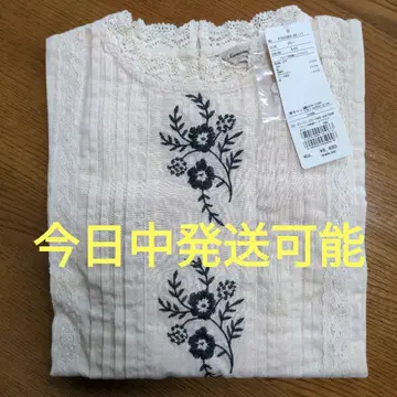사만사 모스모스 블라우스 플라워 무늬 자수 레이스 블라우스 아이보리