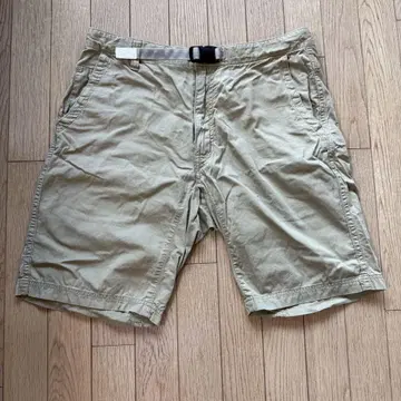 White Mountaineering 베이지 숏팬츠 L