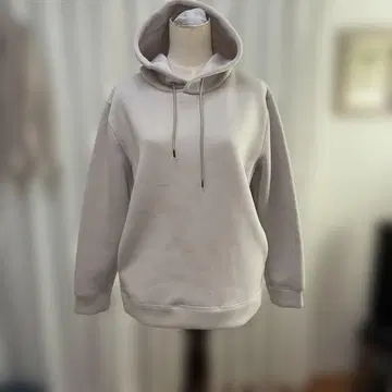 베이지 후드 부착 후드티