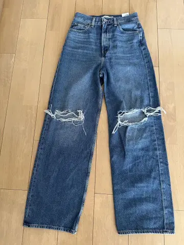 LEVI STRAUSS & CO. 데미지 가공 스트레이트 청바지 28