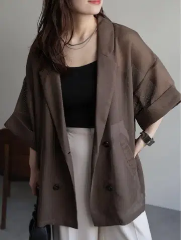 [미개봉 새상품] 린넨 터치 하프 슬리브 자켓 / 모카