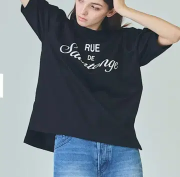 그레이스 콘티넨탈 그레이스 클래스 레터드 프린트 티셔츠 블랙 블랙