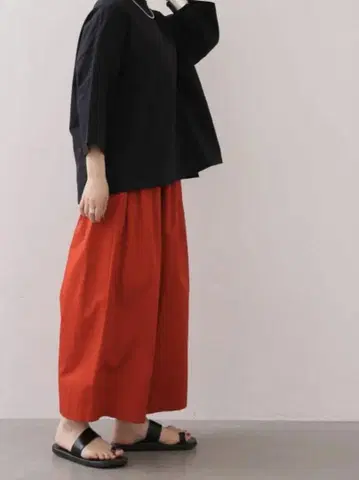 JOURNAL STANDARD LUXE 25ss 트윌 턱 팬츠 새상품급