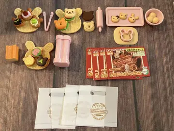 실바니아 가챠 캡슐 토이 숲 속의 맛있는 빵집 4종 세트