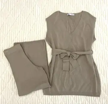 ZARA theory 셋업 새상품급 베이지 수트 셋업 슬리브리스