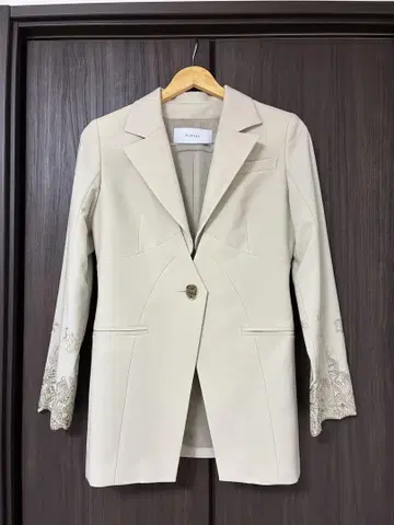 murral Morpho Embroidery Jacket 사이즈 1