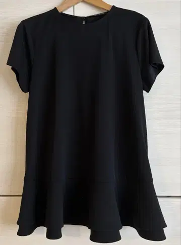 Yoko Chan 반팔 헴 플레어 셔츠 블랙 36