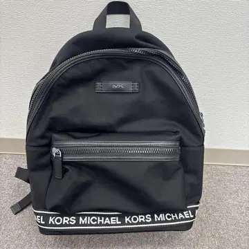 MICHAEL KORS 블랙 백팩
