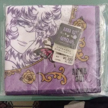 새상품 ANNA SUI 베르사유의 장미 콜라보 손수건