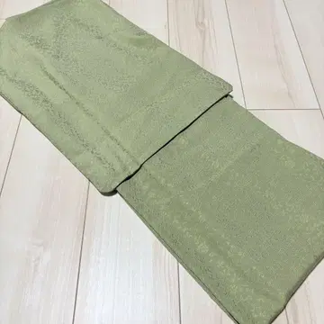 순수 실크 이로무지 기모노, 꽃 덩굴 패턴의 원단 패턴, 하나 문양