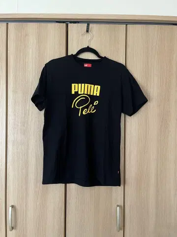 PUMA Pele 티셔츠 M 사이즈