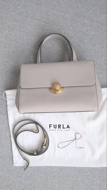 Furla Sfera 토트백 M 베이지