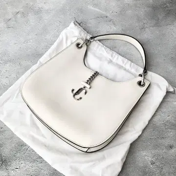 새상품급 JIMMY CHOO 발렌느 호보 핸드백 화이트