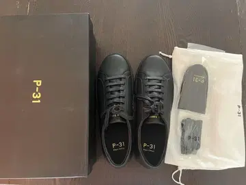 P-31 BlackEdition 스니커즈 25.5cm