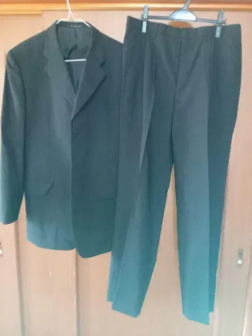 ROCHI INDIVIDUAL 블랙스 네임 자수 있음