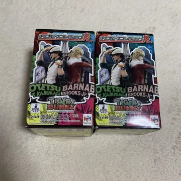 TIGER&BUNNY 피규어 세트