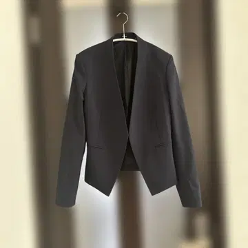Theory 노카라 재킷/플레어 팬츠 셋업