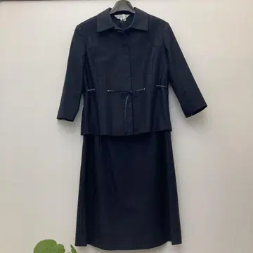 Lui Chantant 루이 샨탄 자켓 원피스 수트 네이비