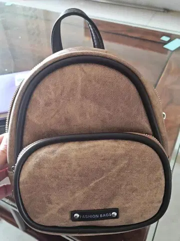 FASHION BAGS 브라운 백팩