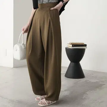 본루씰 깔끔 이지 턱 팬츠 카키 S 사이즈