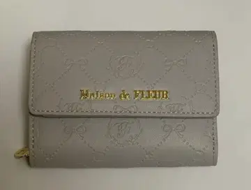 Maison de FLEUR 3단 폴더형 지갑