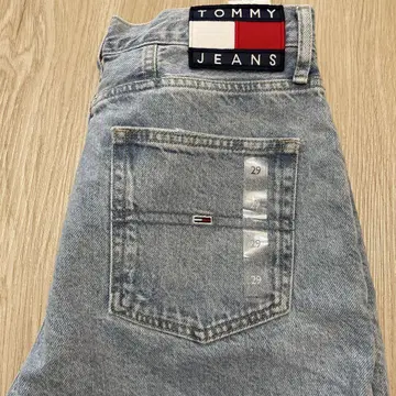 TOMMY JEANS 숏팬츠 사이즈 29