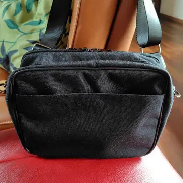 WCJ CORDURA 블랙 숄더백