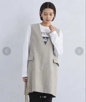 [새상품급] 베이지 V넥 슬리브리스 롱 베스트