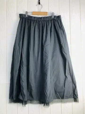 그레이 플레어 스커트 76cm 허리밴딩 75cm 기장