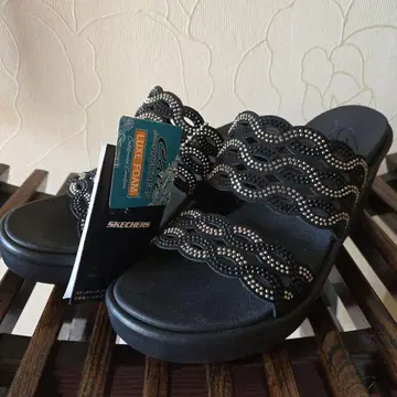 스케쳐스 뮬 샌들 24cm