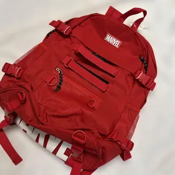 단종 마블 MARVEL 럭색 밀리터리 레드